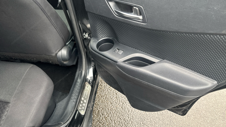 Toyota C-HR 1.8 Hybrid Icon 5dr CVT Hybrid Hatchback